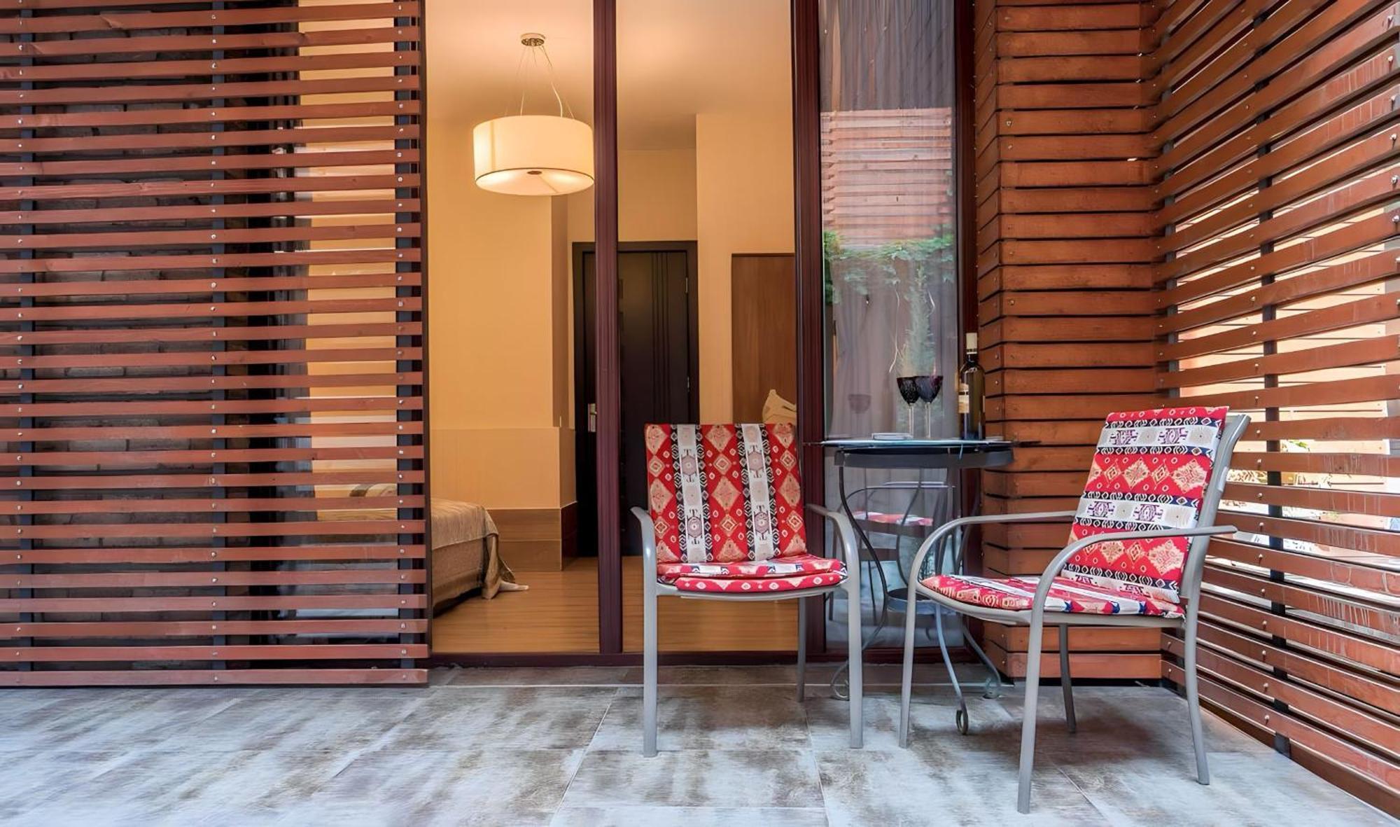 Апартаменты Cabernet Corner Тбилиси Экстерьер фото